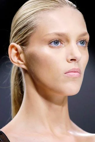 Look 15